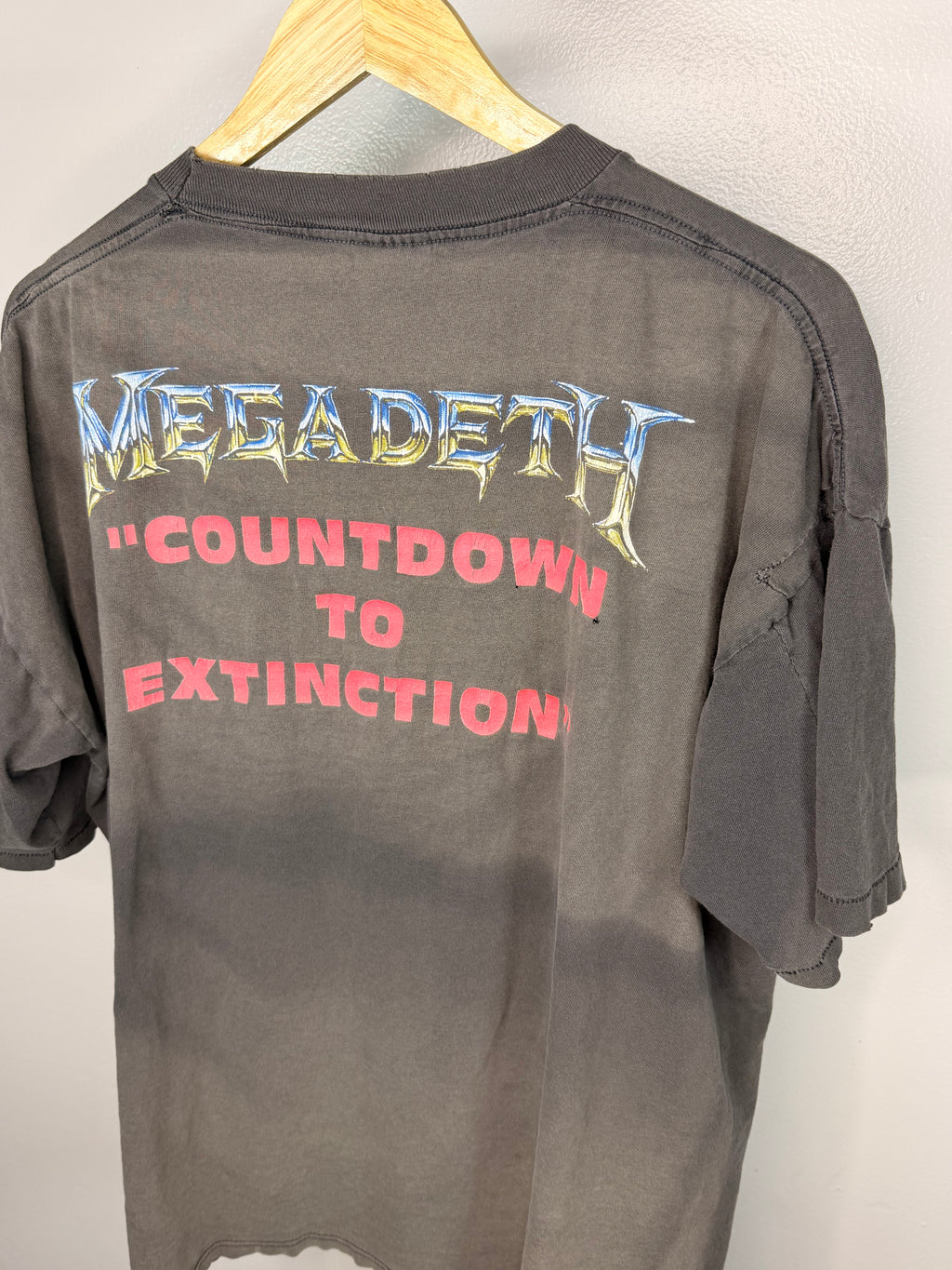 Vintage Megadeath Faded & Thrashed T-Shirt