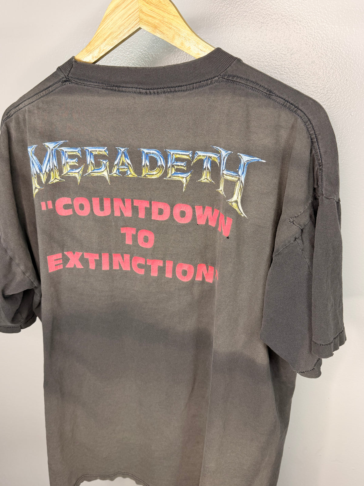 Vintage Megadeath Faded & Thrashed T-Shirt