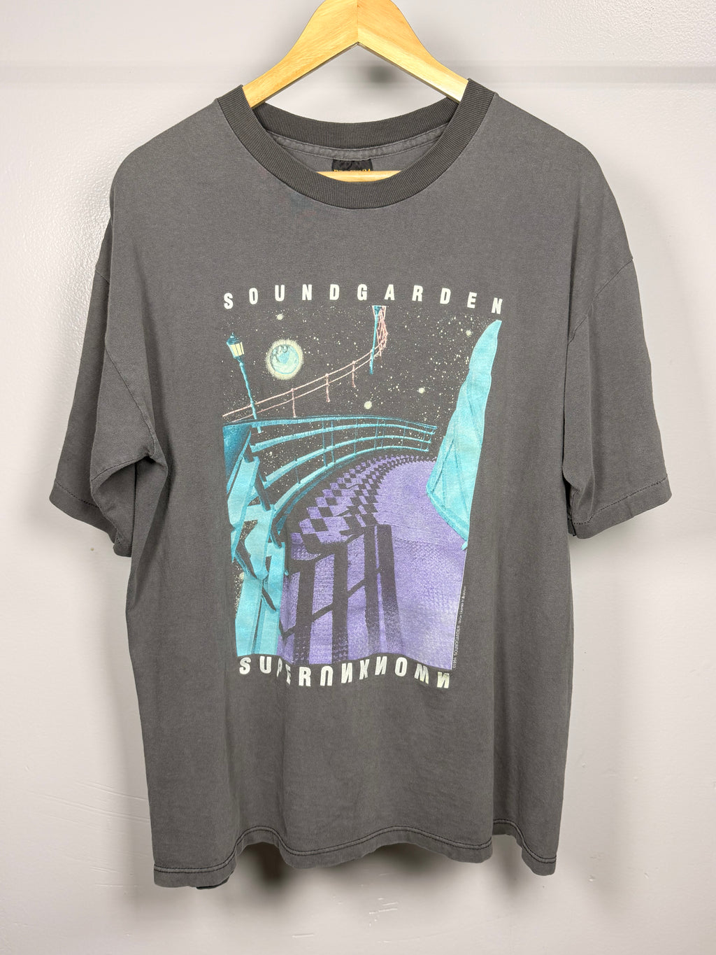 Vintage Faded SoundGarden Glow In The Dark T-Shirt