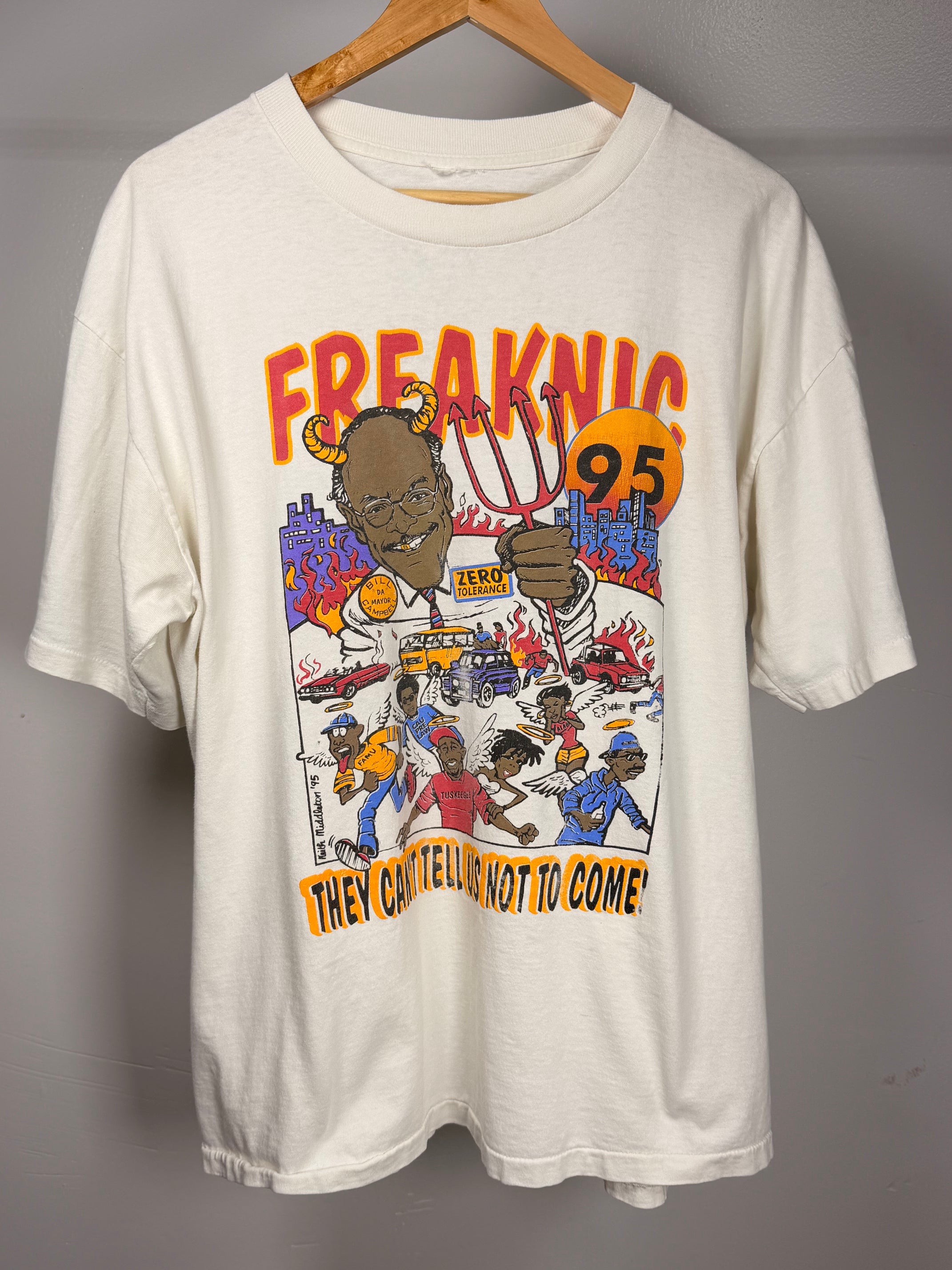 Vintage 90's FREAKNIC College Tour T-Shirt