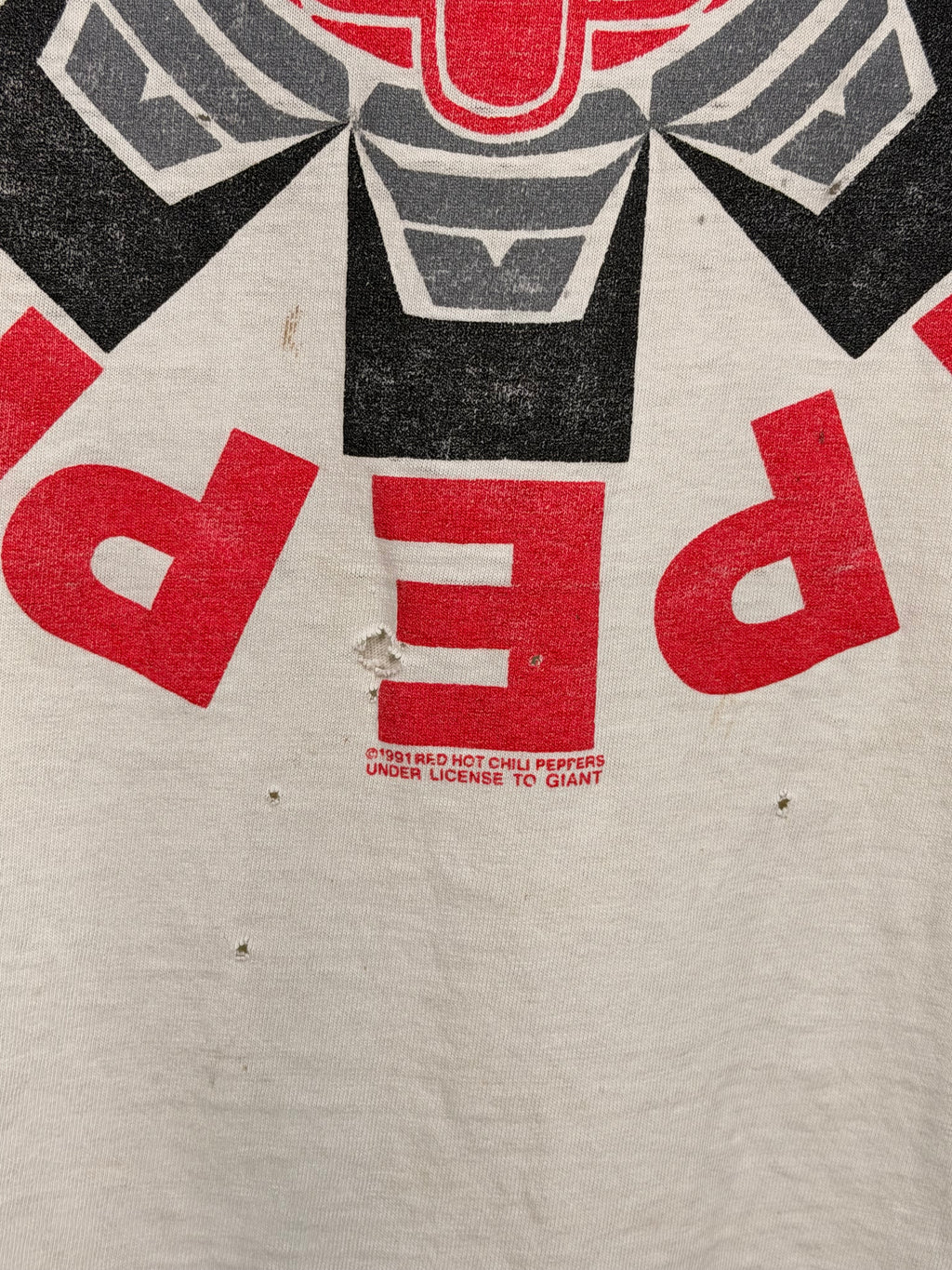 Vintage 90's Red Hot Chili Peppers Aztec Thrashed T-Shirt