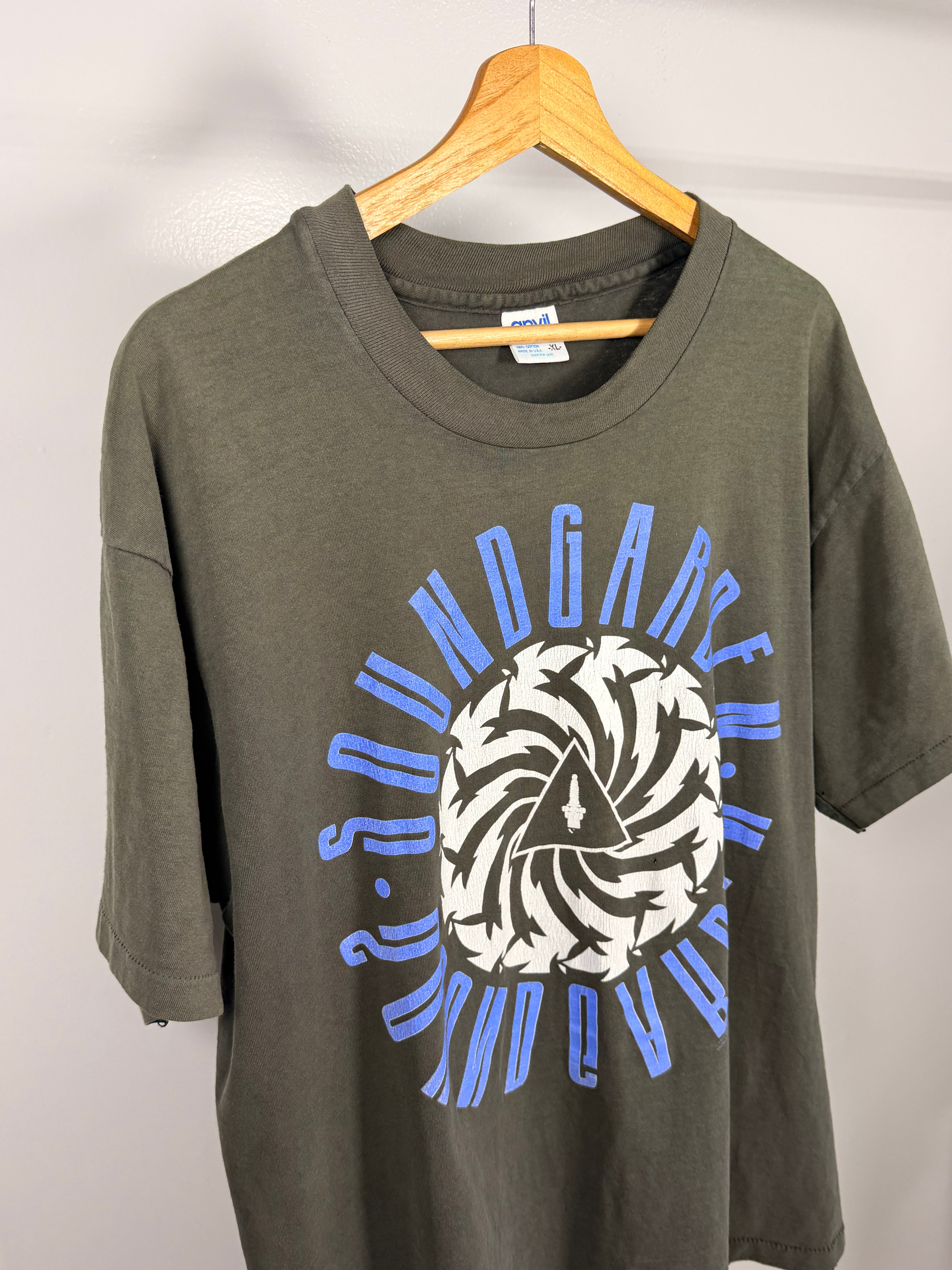 Vintage 90's Soundgarden Badmotorfinger Faded T-Shirt