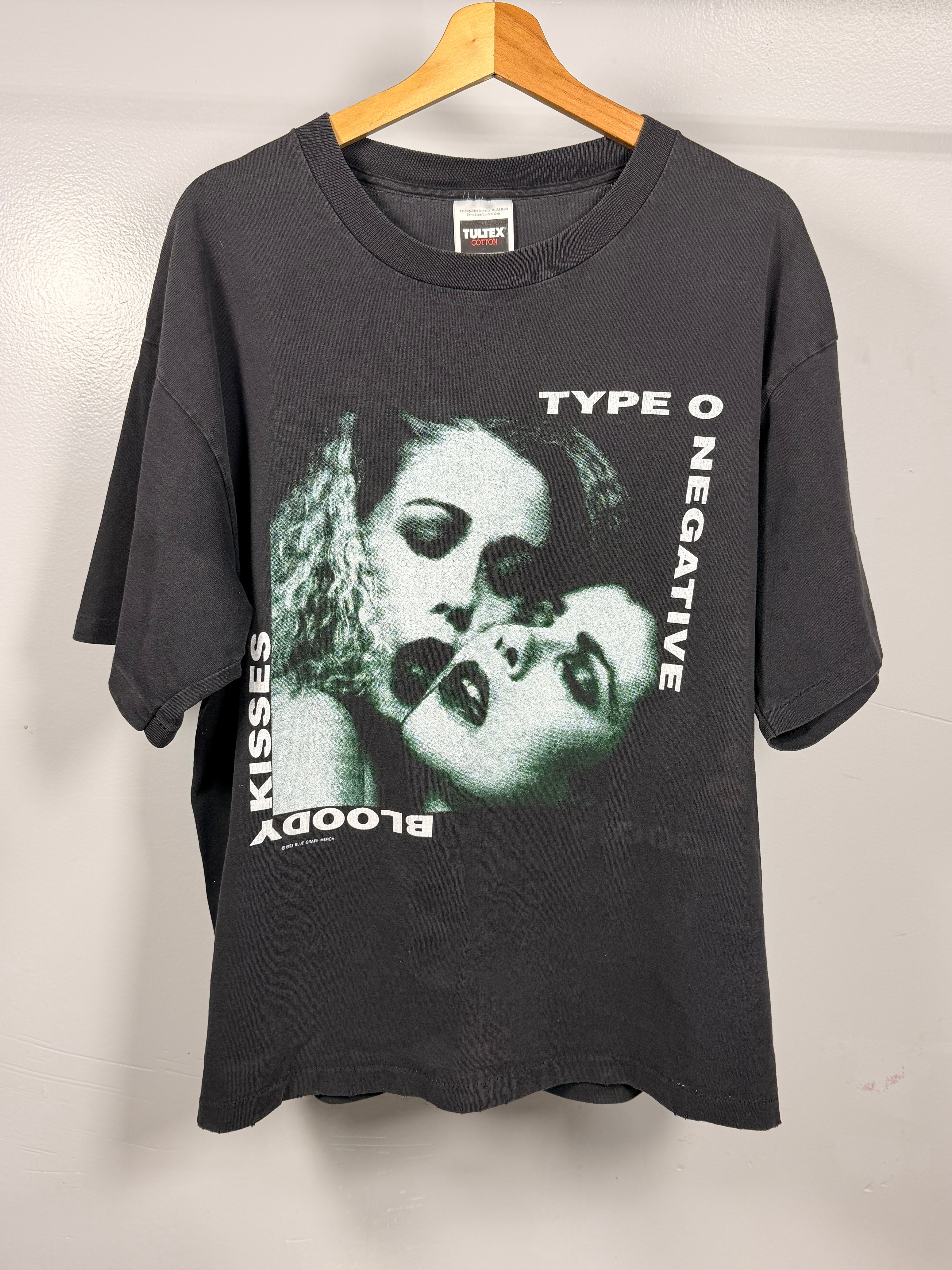 Vintage 90's Type O Negative Bloody Kisses Faded T-Shirt