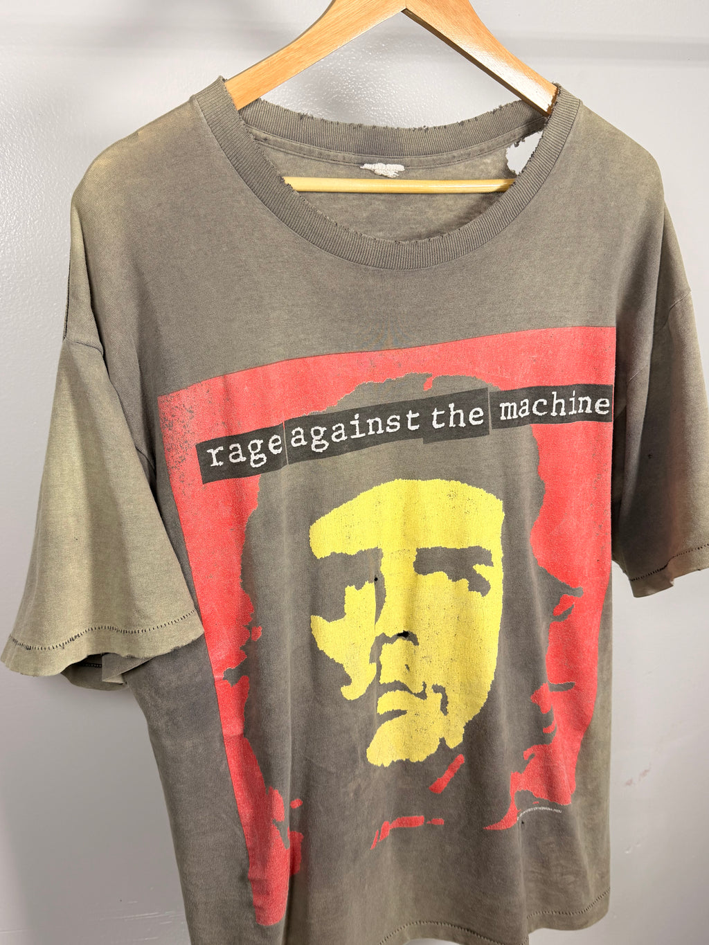 Vintage 90's Rage Against The Machine Che Guevara Faded & Thrashed T-Shirt